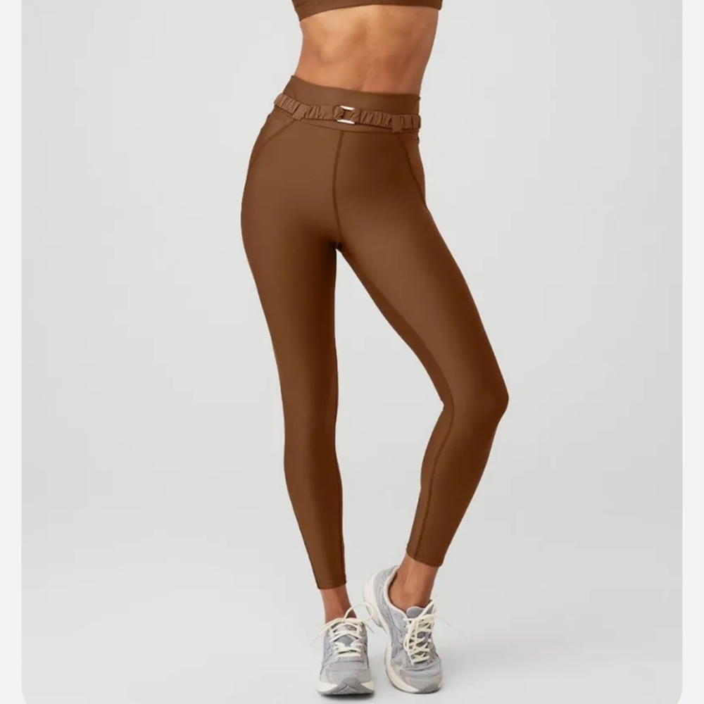Alo Airlift High-Waist 7/8 Charmer Leggings in Cinnamon Brown
